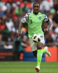  那不勒斯遭遇平局，争冠形势再生变数