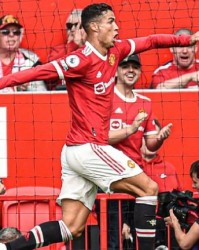  斯图加特新援首秀惊艳，梅开二度彰显个人能力