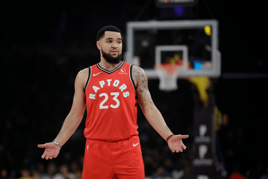  范弗里特生涯新高，猛龙加时力克公牛止连败