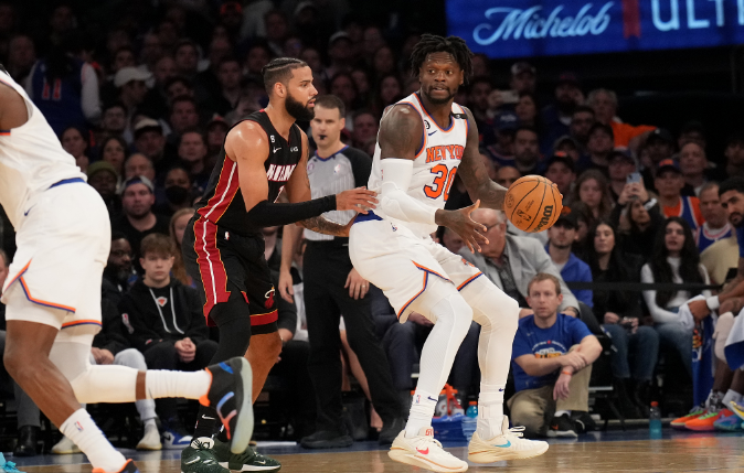  布伦森准三双尼克斯险胜老鹰夺魁